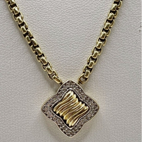 David Yurman Quatrefoil Diamond & 18k Yellow Gold Box Chain Necklace, 16" - Picture 2 of 16